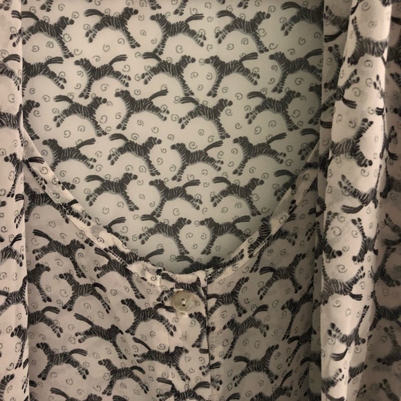 Anthro Zebra Top 💕 - Picture 6 of 8